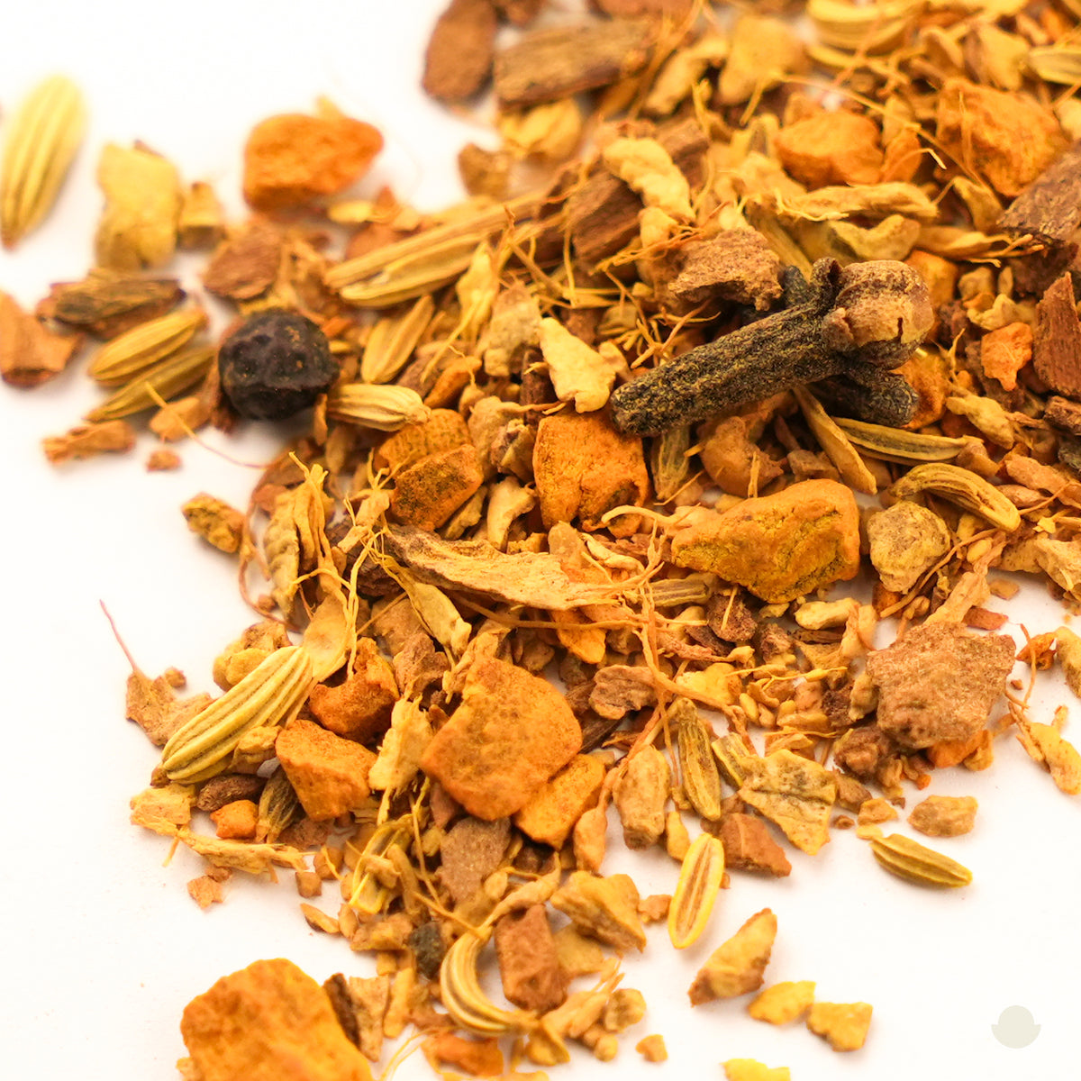 Golden Turmeric Chai: 15-Count Pyramid Sachets